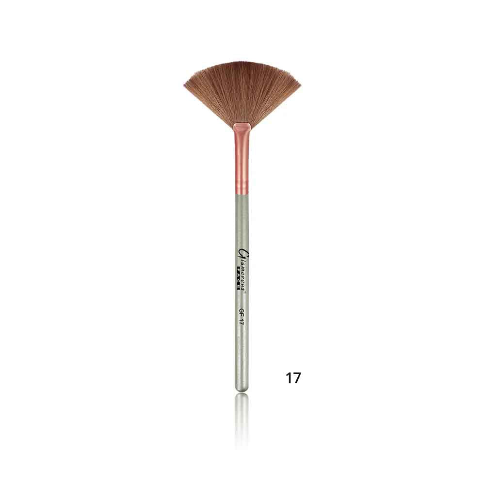 Glamorous Face Fan Brush Small GF 17