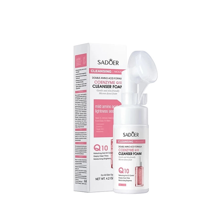 Sadoer cleansing foam with packaging on a white background